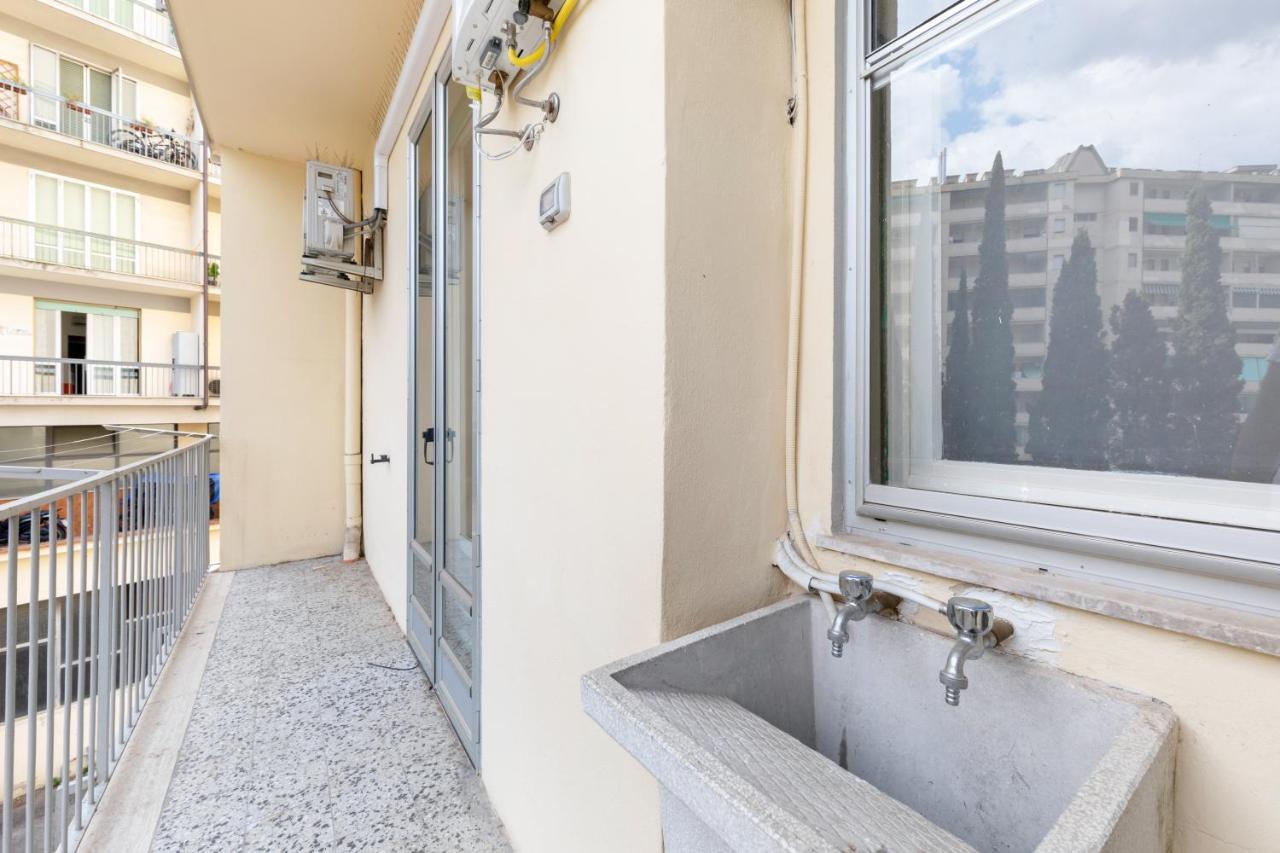 Il Salotto Blu - Appartamento Con Parcheggio Firenze Eksteriør billede